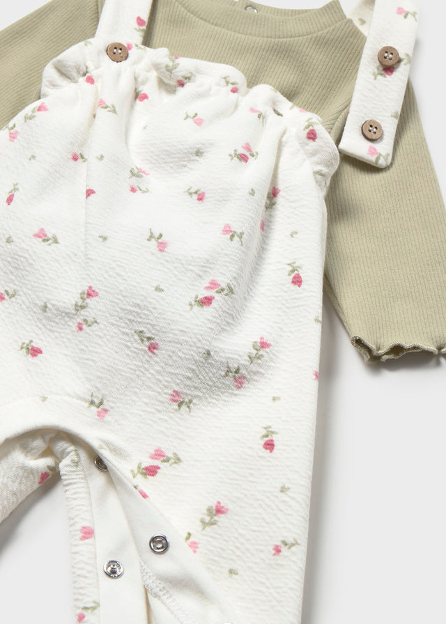 Ensemble salopette à imprimé de fleurs