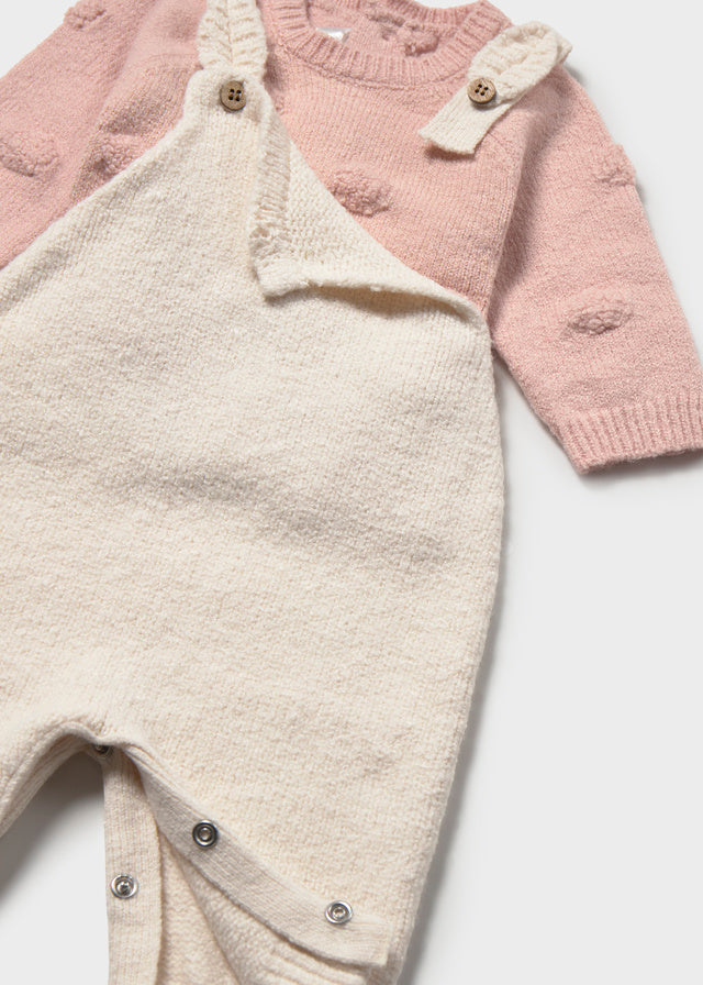 Ensemble salopette et chandail en tricot