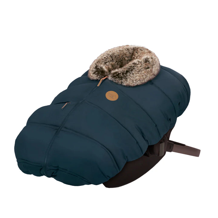 Housse pour l'hiver - Agathe Loup