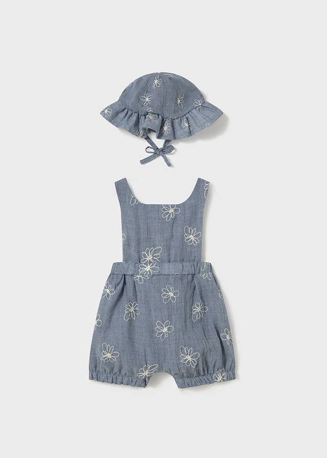 Barboteuse en chambray avec fleurs brodées + chapeau