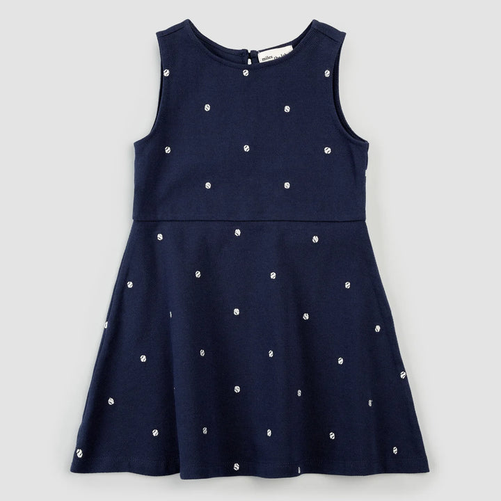 Robe en piqué bleu marine avec balles de tennis brodées