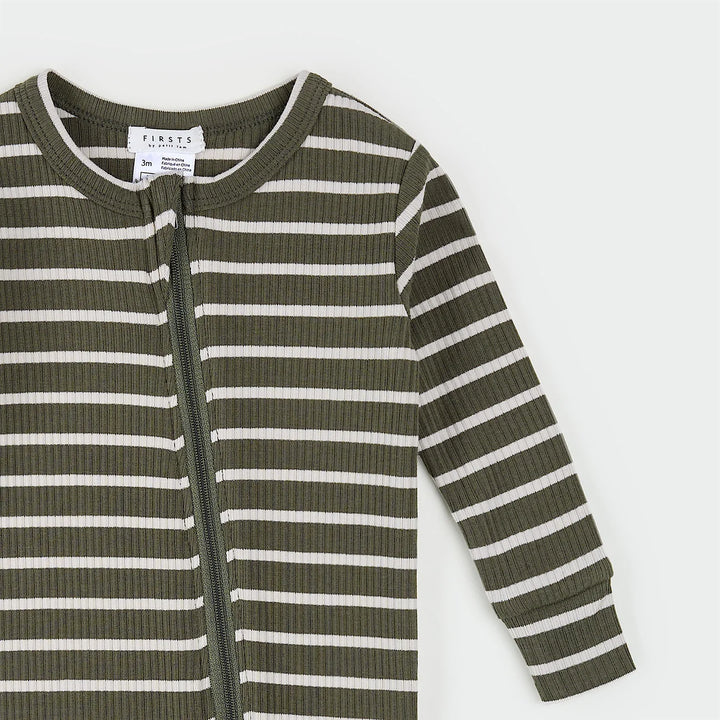 Pyjama une pièce en tricot côtelé à rayures vert ferme