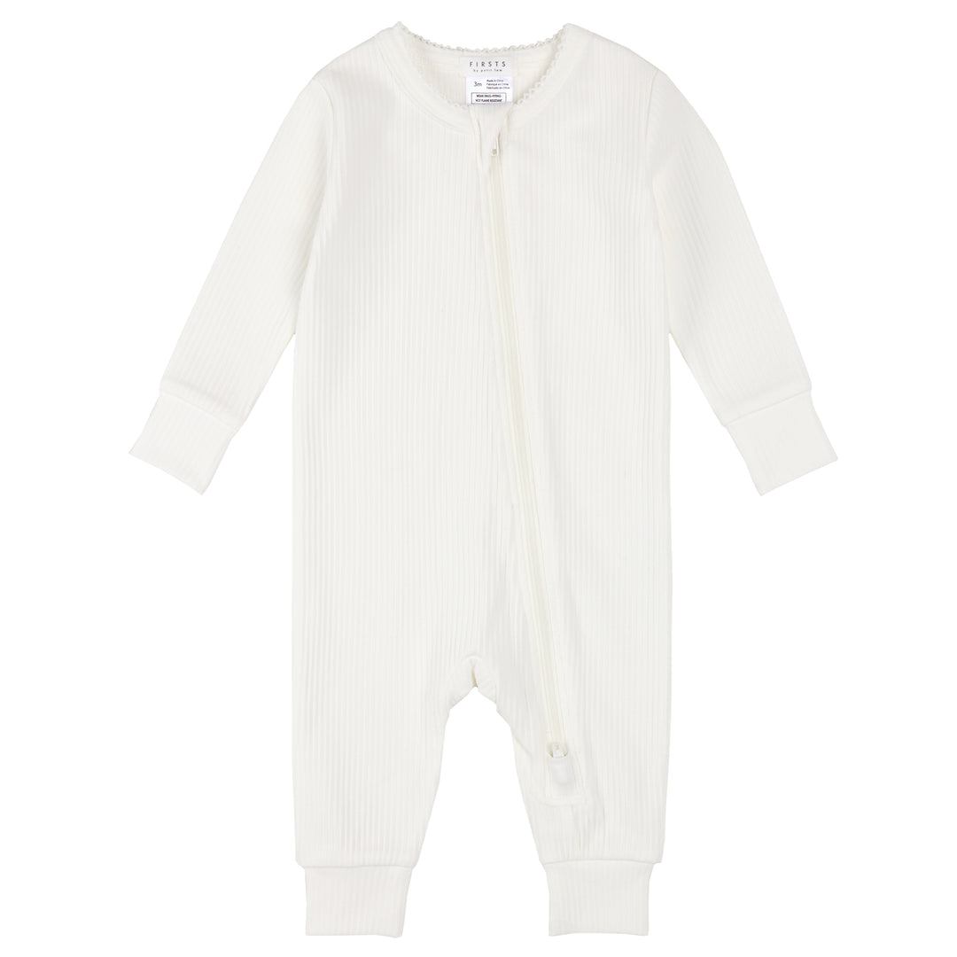 Pyjama une pièce en tricot côtelé avec bords festonnés (beige)