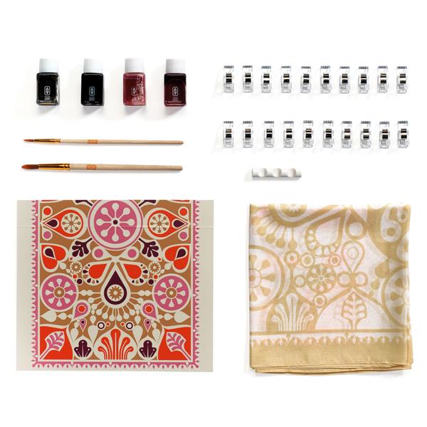 Atelier 11 : Peinture sur soie - Pétales