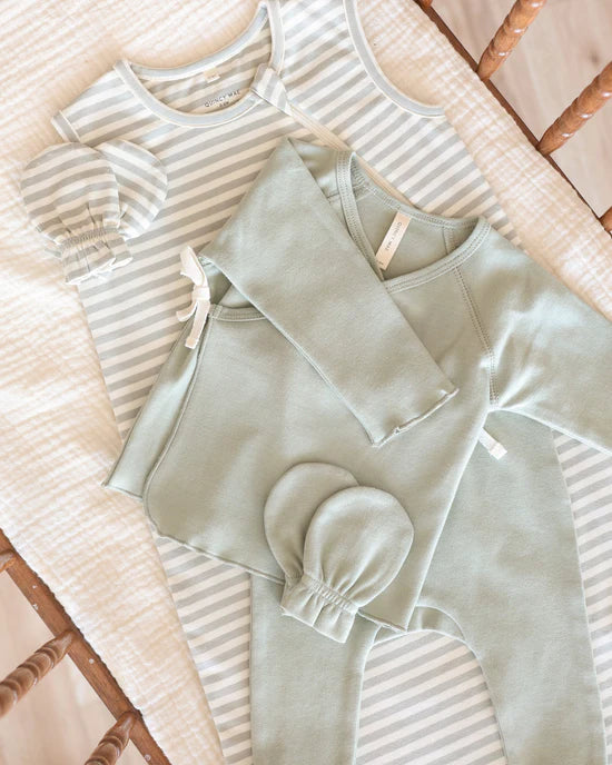 Mitaines pour nouveau-né Sage Stripe/Sage