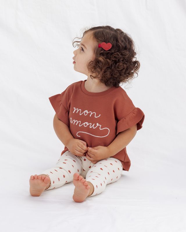 Chandail à manches courtes flottantes - Mon amour