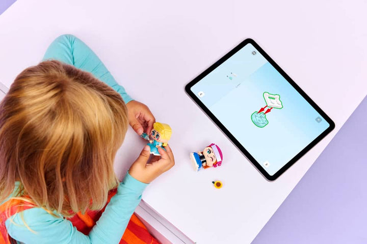 Princesses Anna and Elsa #43284