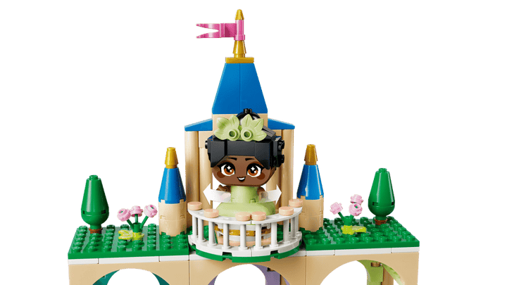 Castle with Princesses Belle and Tiana #43291