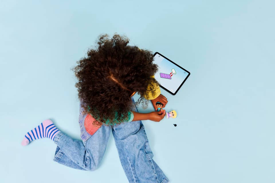 Princesses Jasmine and Rapunzel #43303