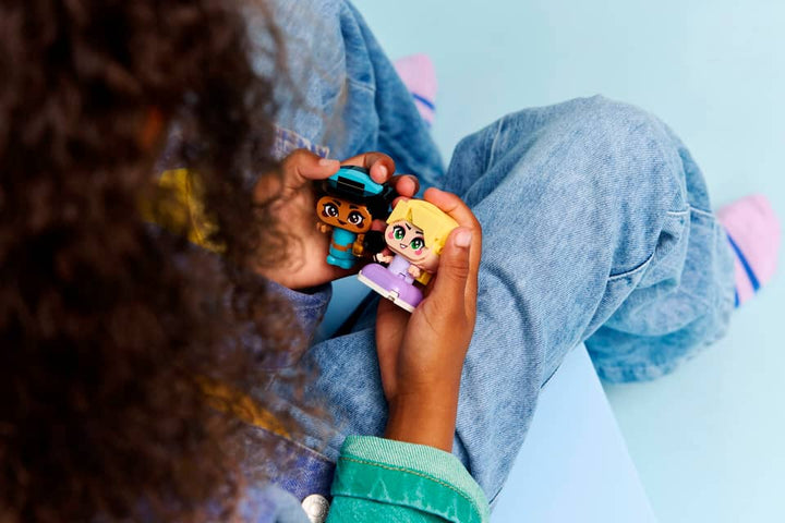 Princesses Jasmine and Rapunzel #43303