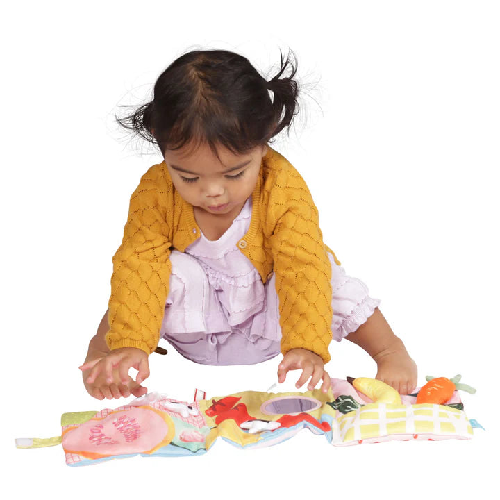 Early Learning Book - Apple Farm