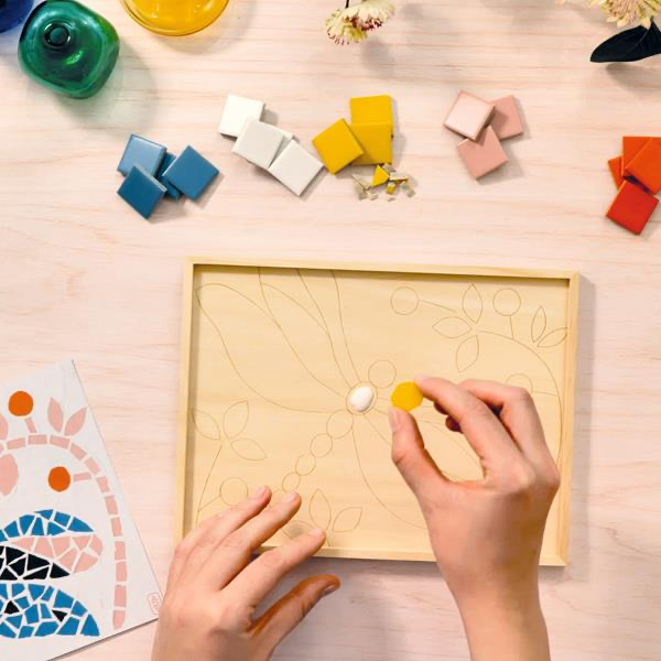 Atelier 72 : Mosaïque - Libellule