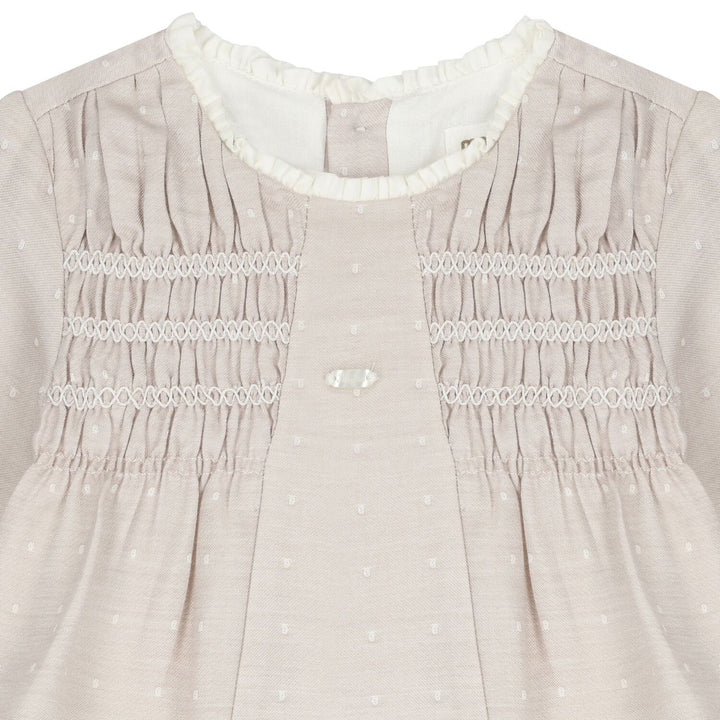 Robe brodée Nuez