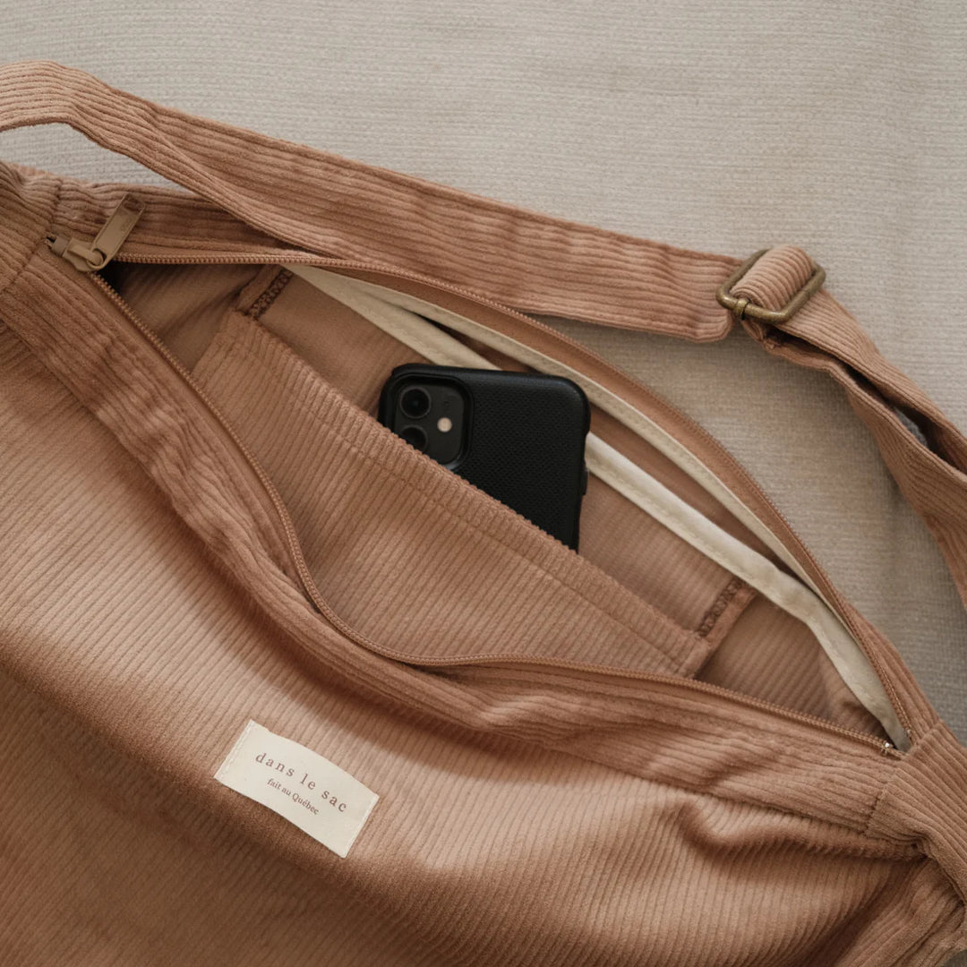 Sac Croissant en Corduroy