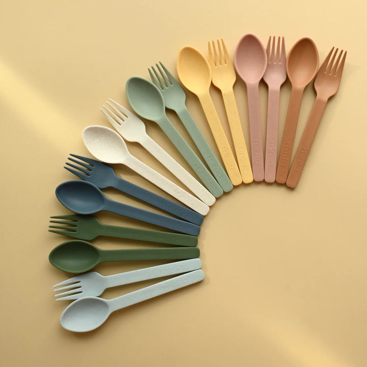 Ensemble d’ustensiles en paille de blé