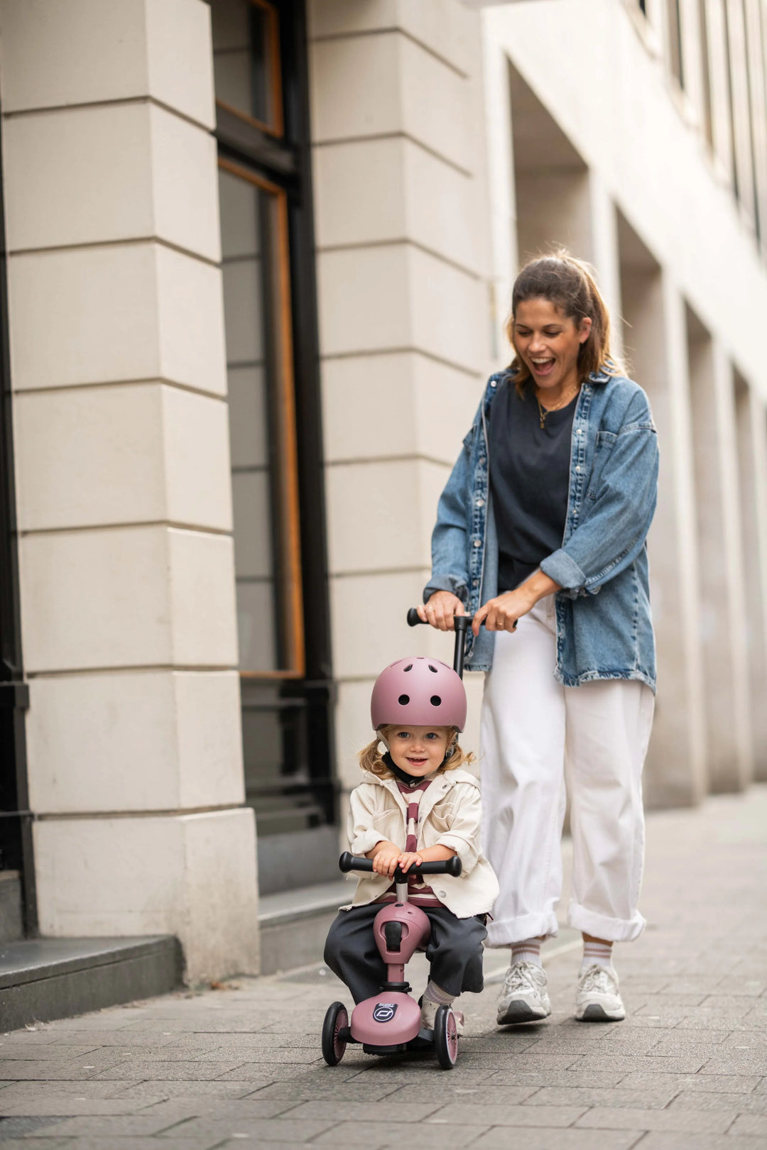 Casque Scoot and Ride