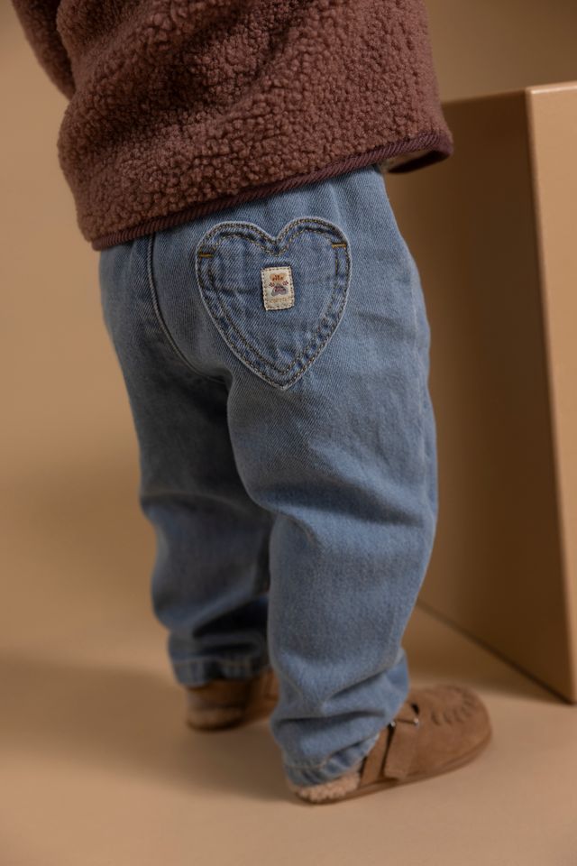 Pantalon en denim avec poche en cœur