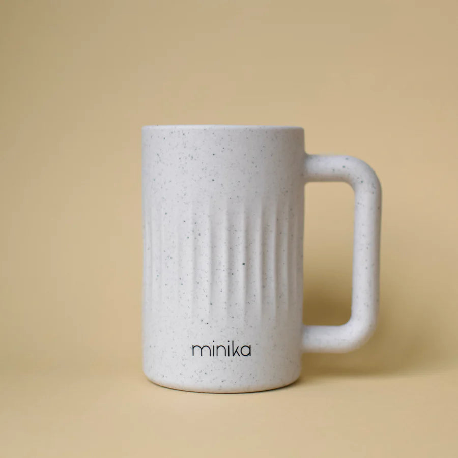 Tasse de rinçage pour le bain