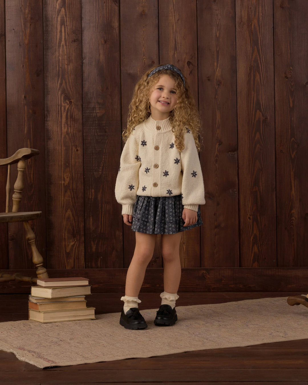 Cardigan Tulip - Midnight Daisies