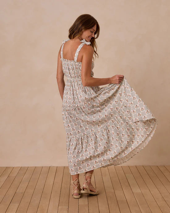Robe Delphina - Garden Grid