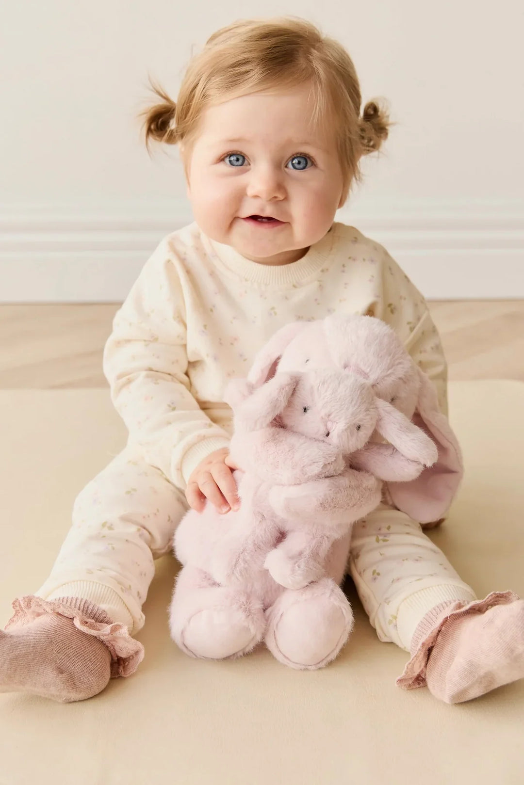 Peluche - Frankie le lapin câlin et son bébé - Blossom