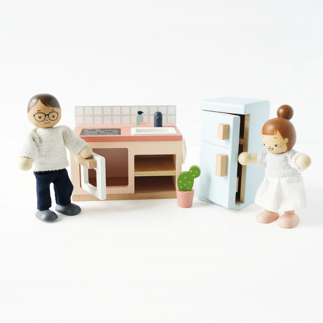 Famille pour maison de poupée