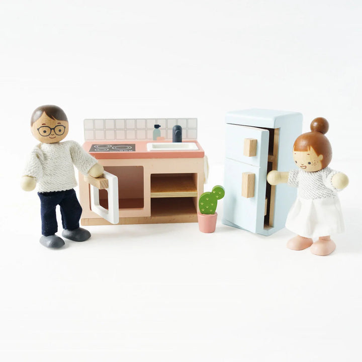 Famille pour maison de poupée