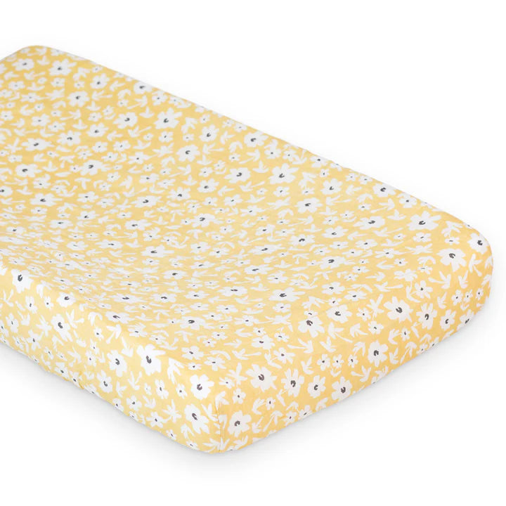 Changing mat cover - Yellow wildflowers