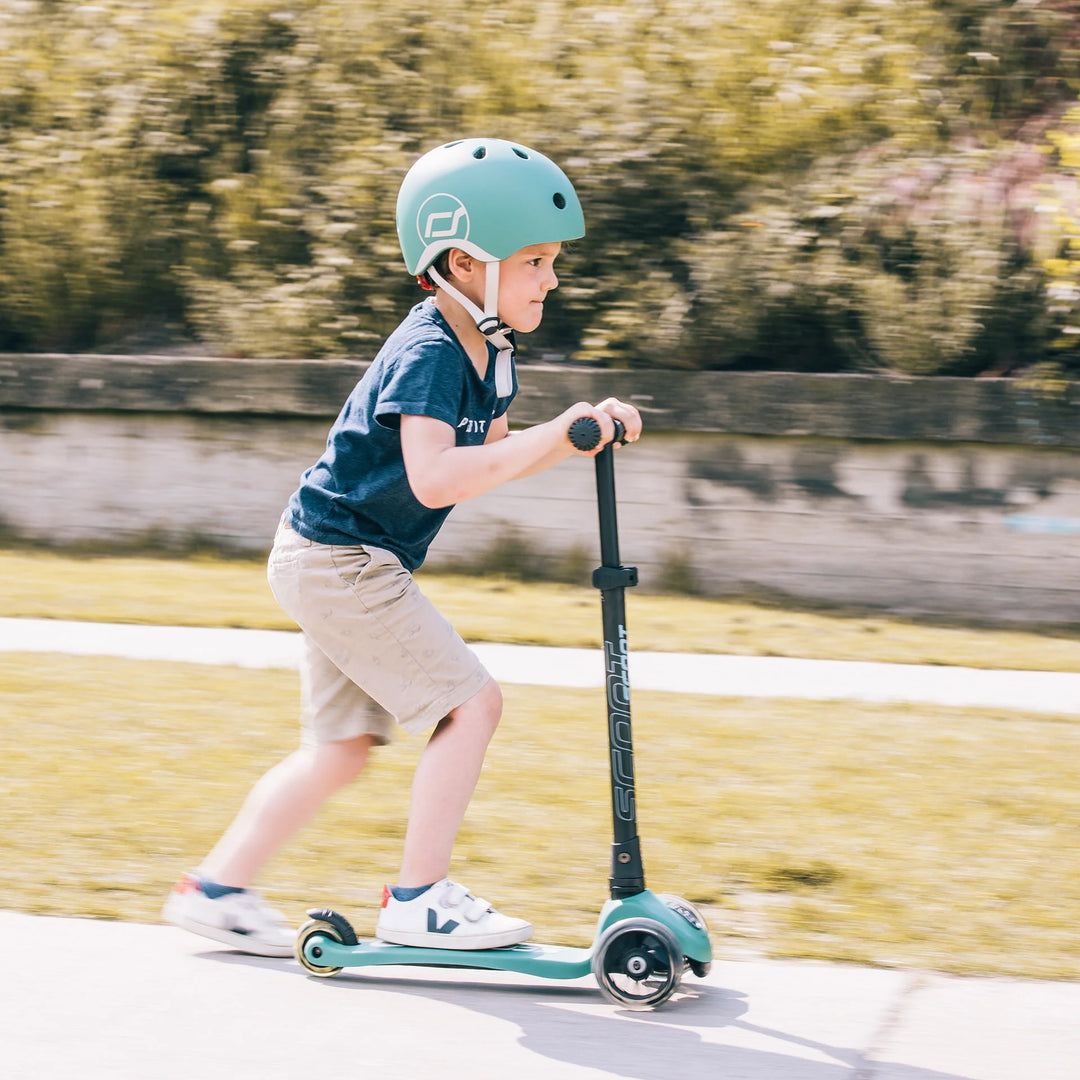 Casque Scoot and Ride
