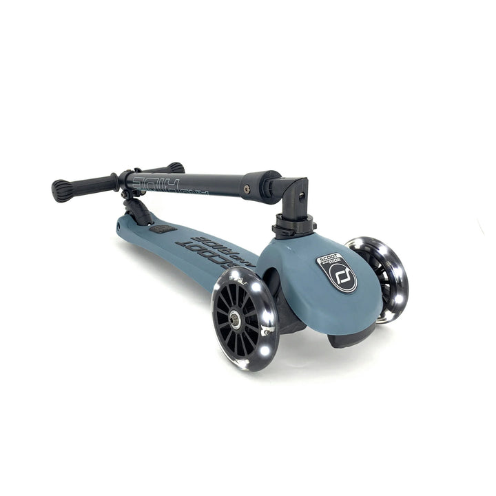 Highwaykick 3 LED Ash Scooter