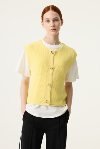 Gilet en tricot jaune